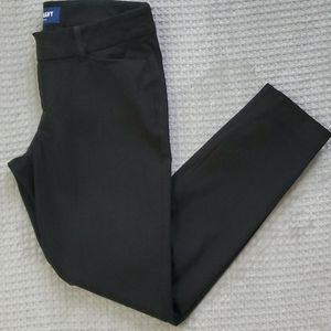 OLD Navy Black Ankle Pants